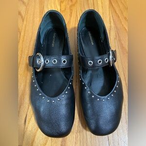 Reformation Bethany ballet flat.